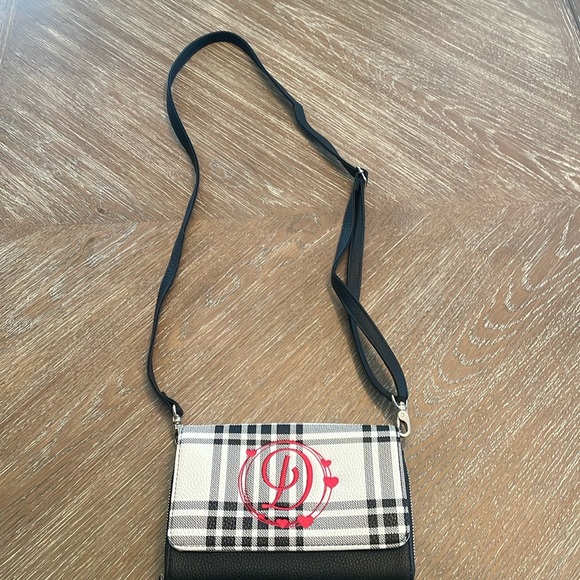 Crossbody Wallet - Picture 1 of 6